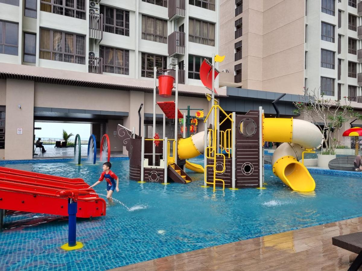Bali Residence Melaka D'Awan Homestay Exterior foto